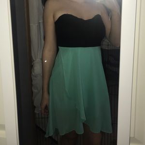 Black and mint green short dress